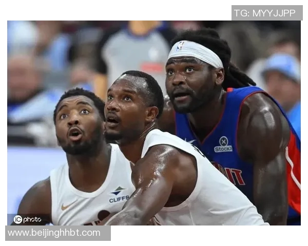 活塞连败中,主帅呼吁球队团结一心 活塞连败中,主帅呼吁球队团结一心