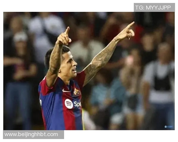 塞维利亚与中后卫坎塞洛续约至2025年，稳定后防线引领新辉煌