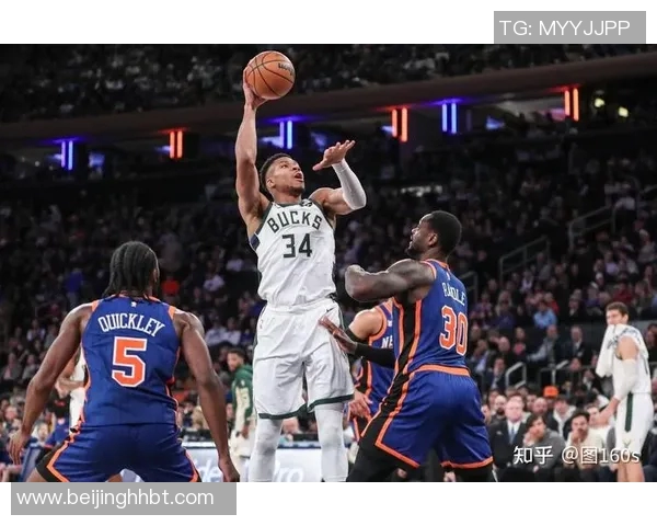 雄鹿豪取七连胜，字母哥发威，领军强势崛起