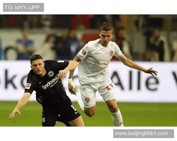 德甲争冠悬念不解，法兰克福绝杀科隆改写冠军格局